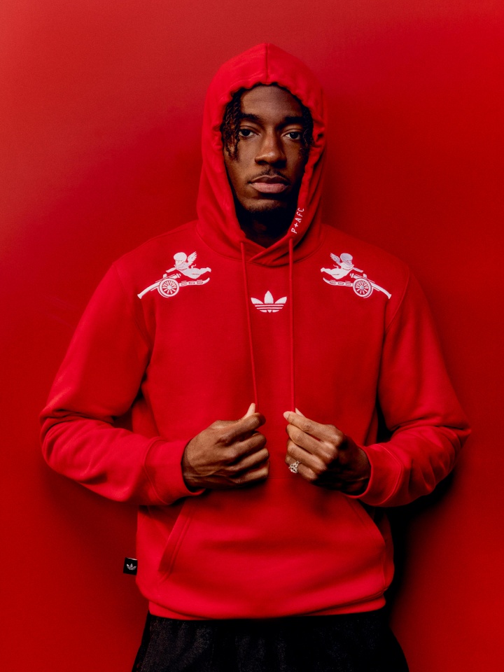 彩客网官网-阿森纳今日正式发布阿迪达斯x阿森纳xPlaces+Faces三方联名系列