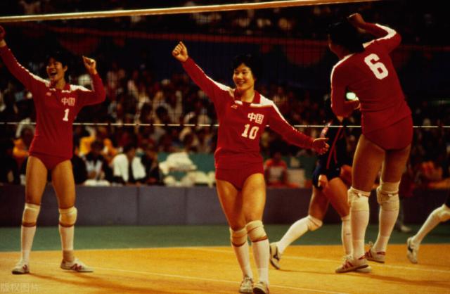 3战皆负女排还有戏吗？ 重温女排精神期待绝地反击